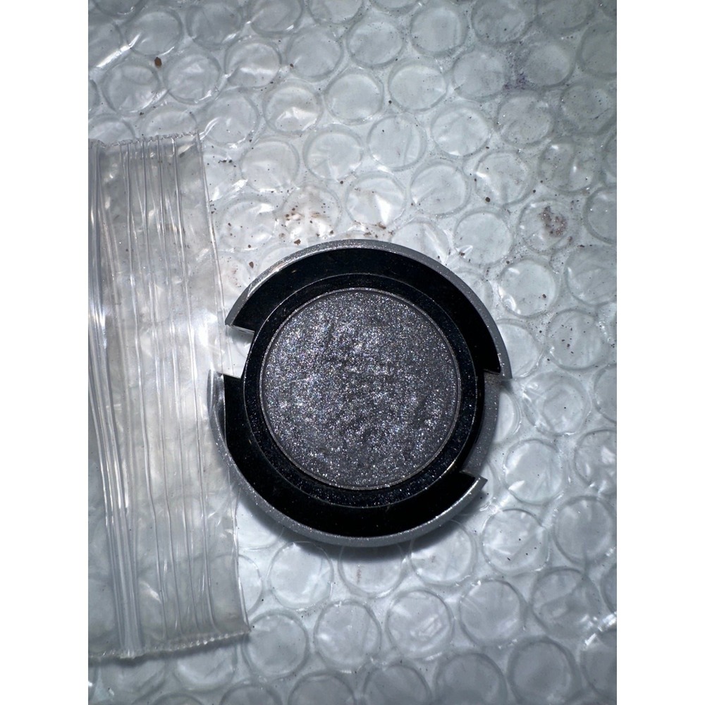 Urban decay eyeshadow oil slick‎ token